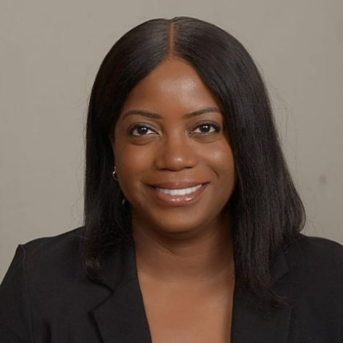 Alexis Sylvester Headshot