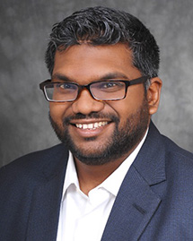 Joel Vikrant Headshot